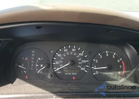 2000 Toyota Camry Ce from USA, damaged, VIN 4T1BG22K4YU931969